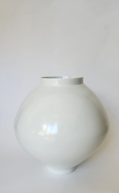 김판기 KIM Panki 달항아리 Moon Jar 50x48cm 백달항아리